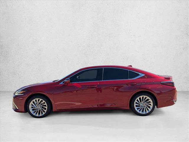 2023 Lexus ES 300h Ultra Luxury