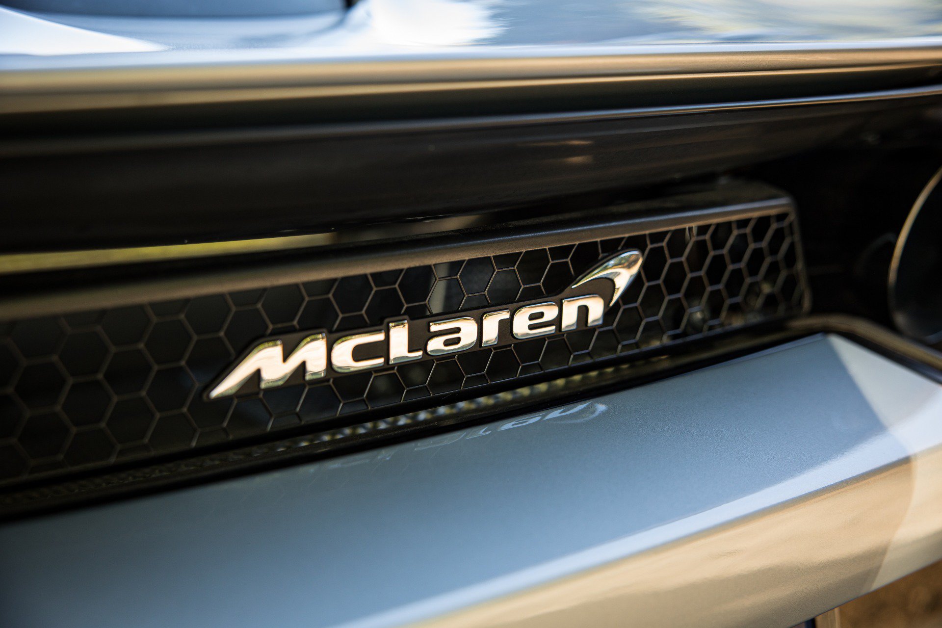 Used 2021 McLaren 720S Performance photo 20