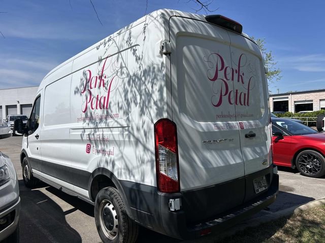 2022 Ford Transit 150 Medium Roof