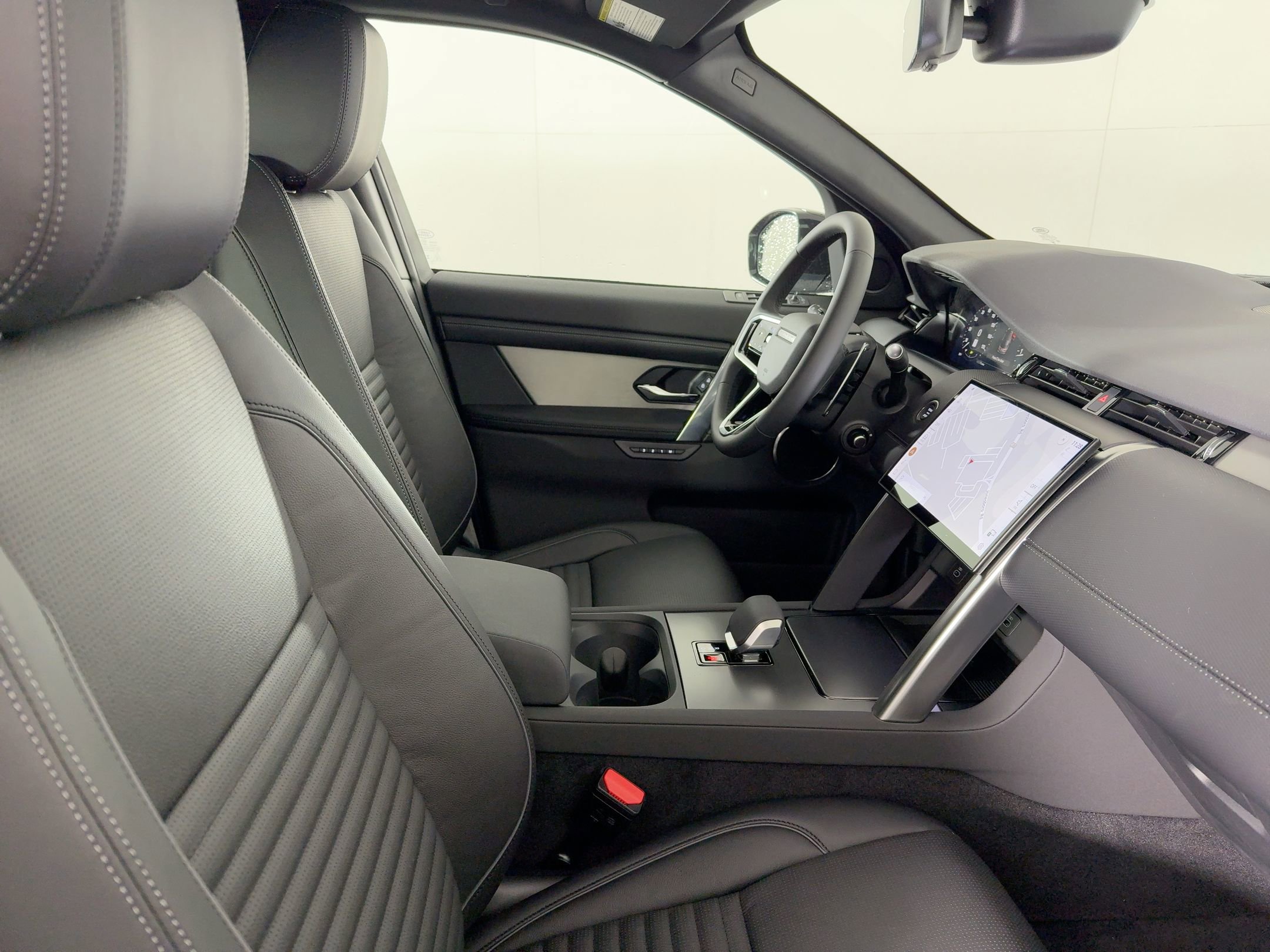 2026 Land Rover Discovery Sport Landmark