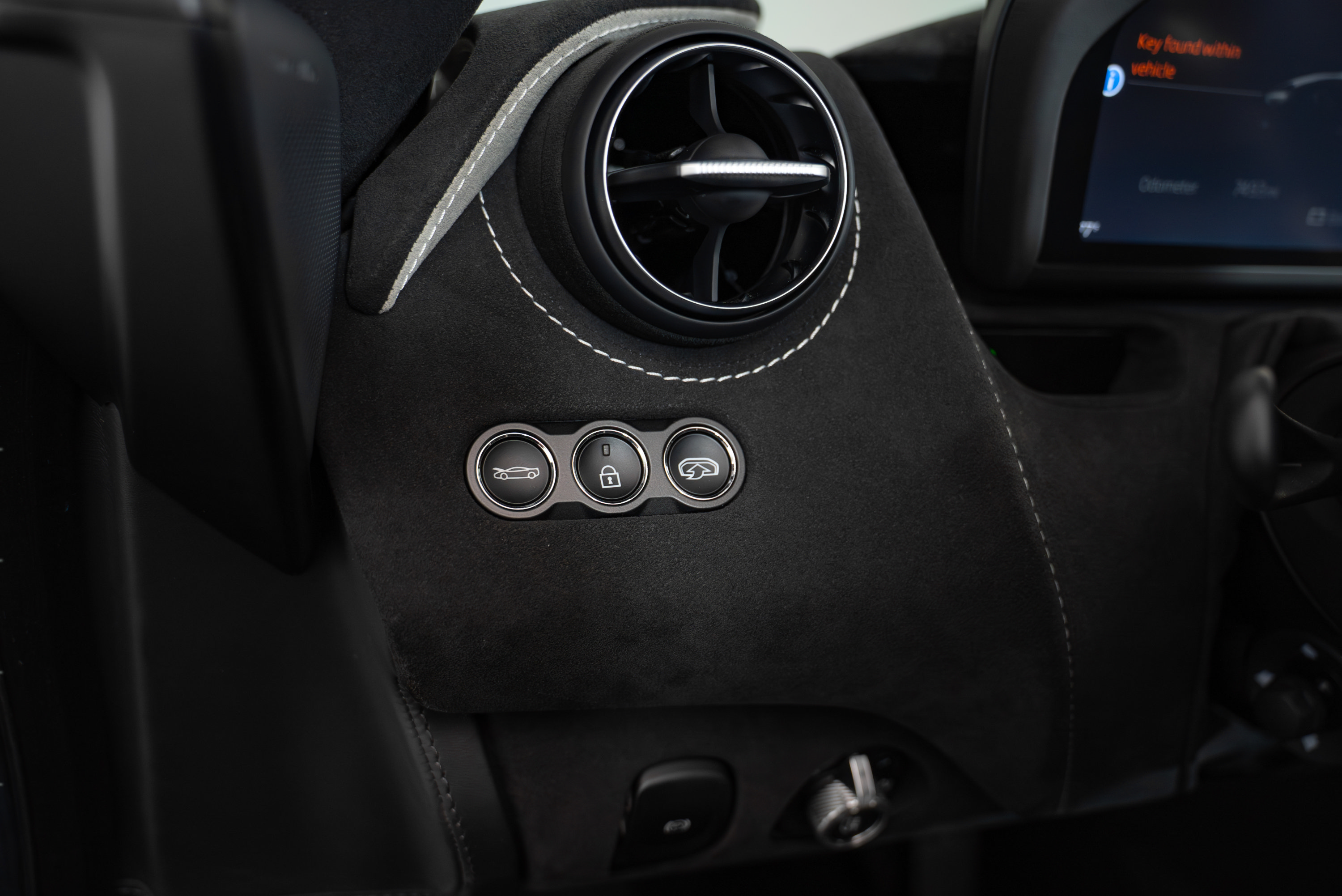 Used 2021 McLaren 720S photo 14