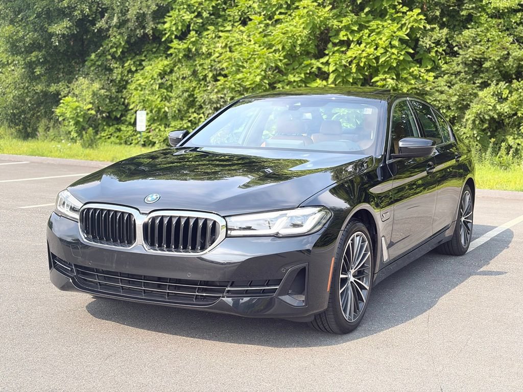 Used 2023 BMW 530e xDrive w/ Convenience Package