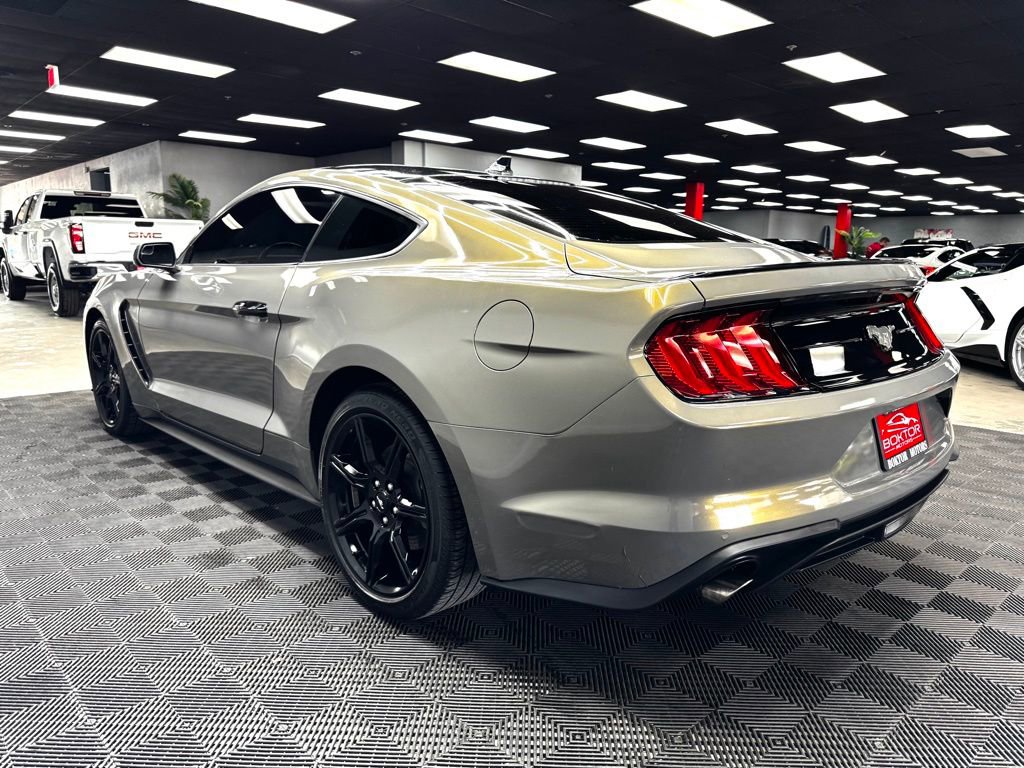 2020 Ford Mustang Coupe