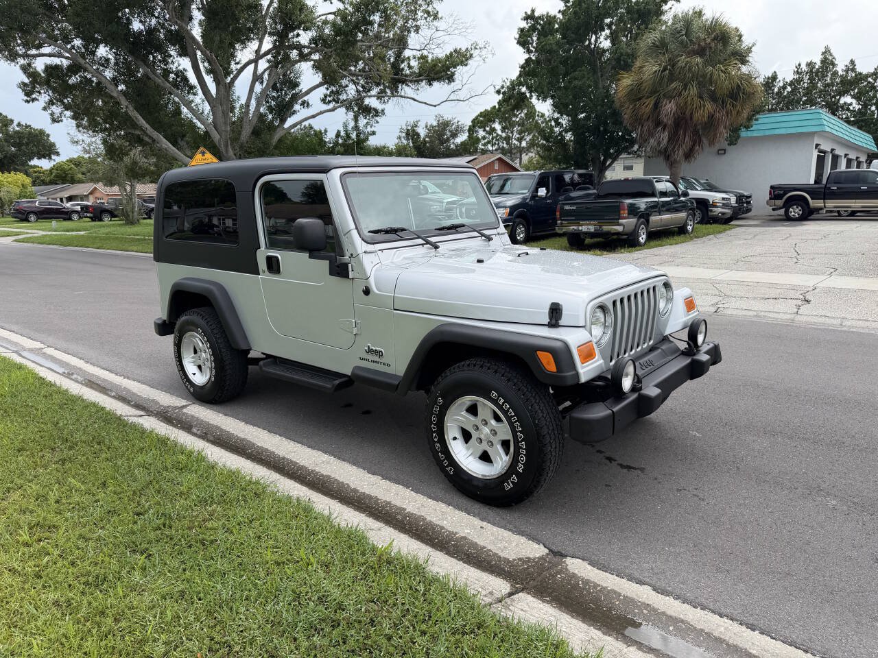 Used 2005 Jeep Wrangler Unlimited w/ Security Group