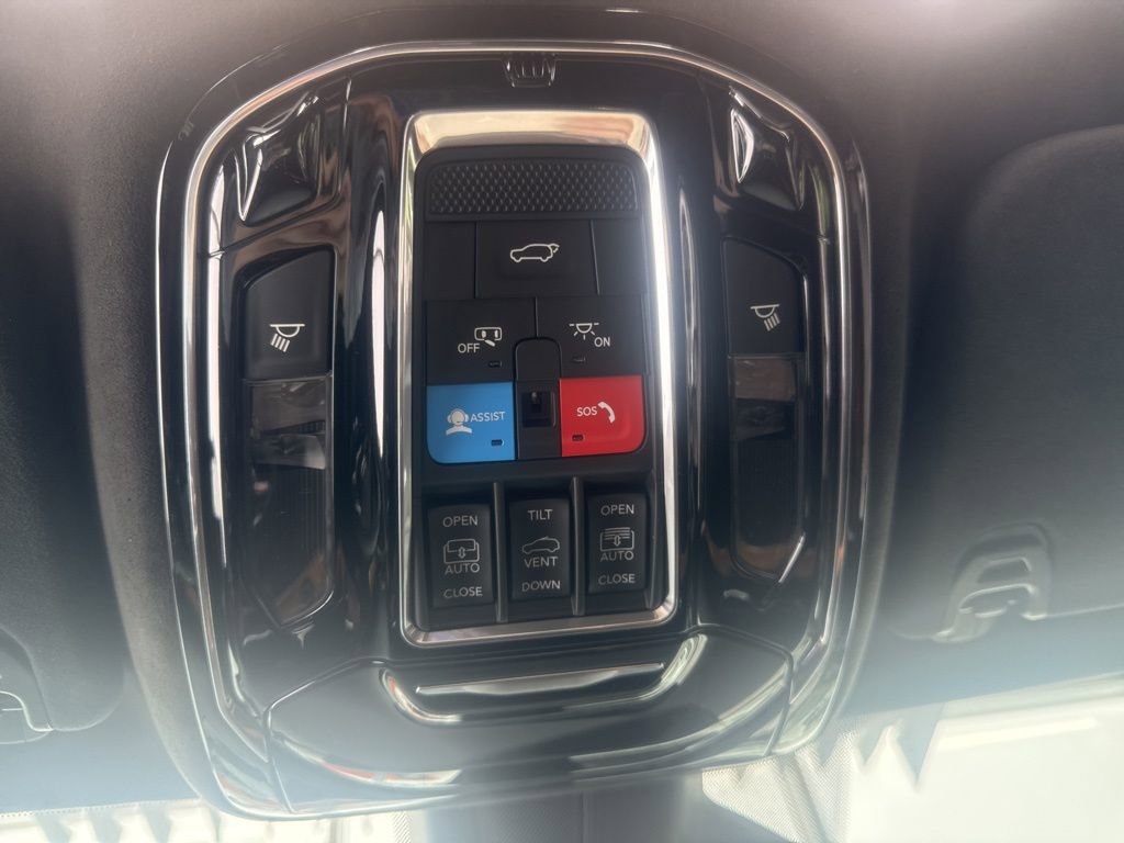 2025 Jeep Grand Wagoneer Series III