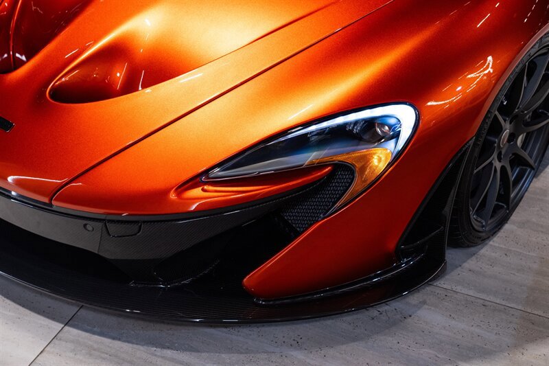 Used 2014 McLaren P1 photo 35