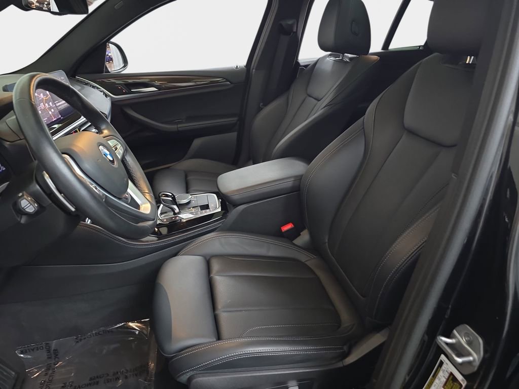 2023 BMW X4 xDrive30i
