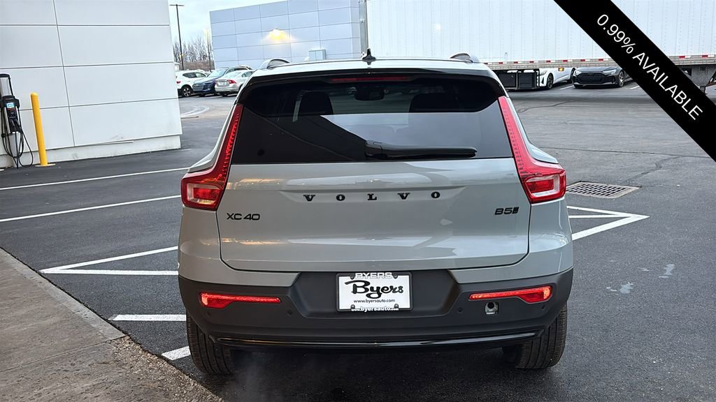 2026 Volvo Xc40 B5 Ultra