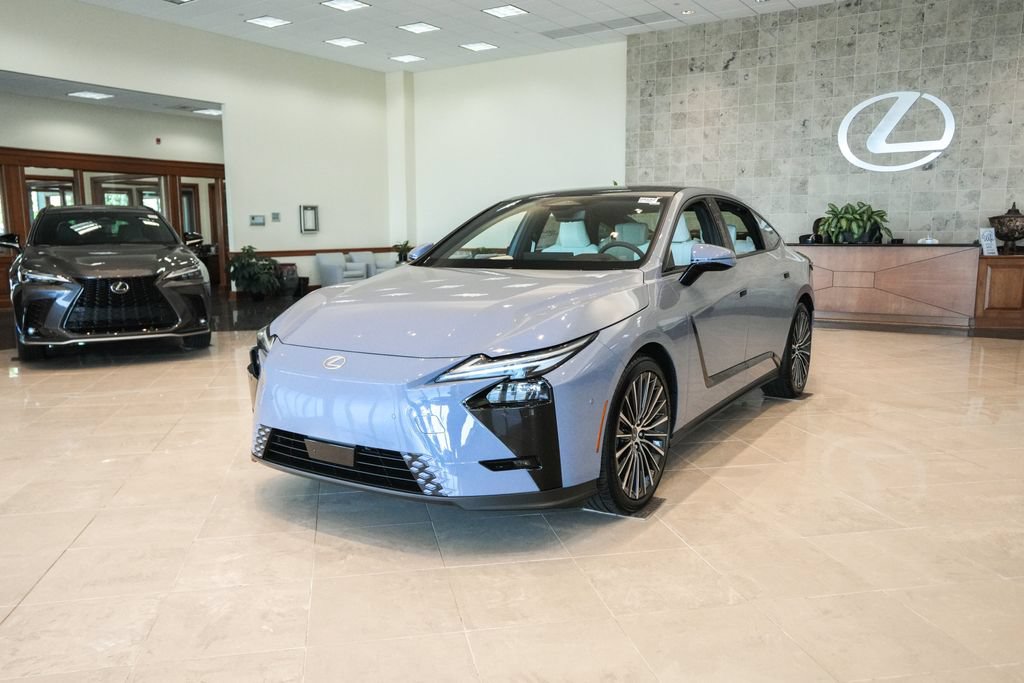 New 2026 Lexus ES 350e w/ Accessory Package (Z1)