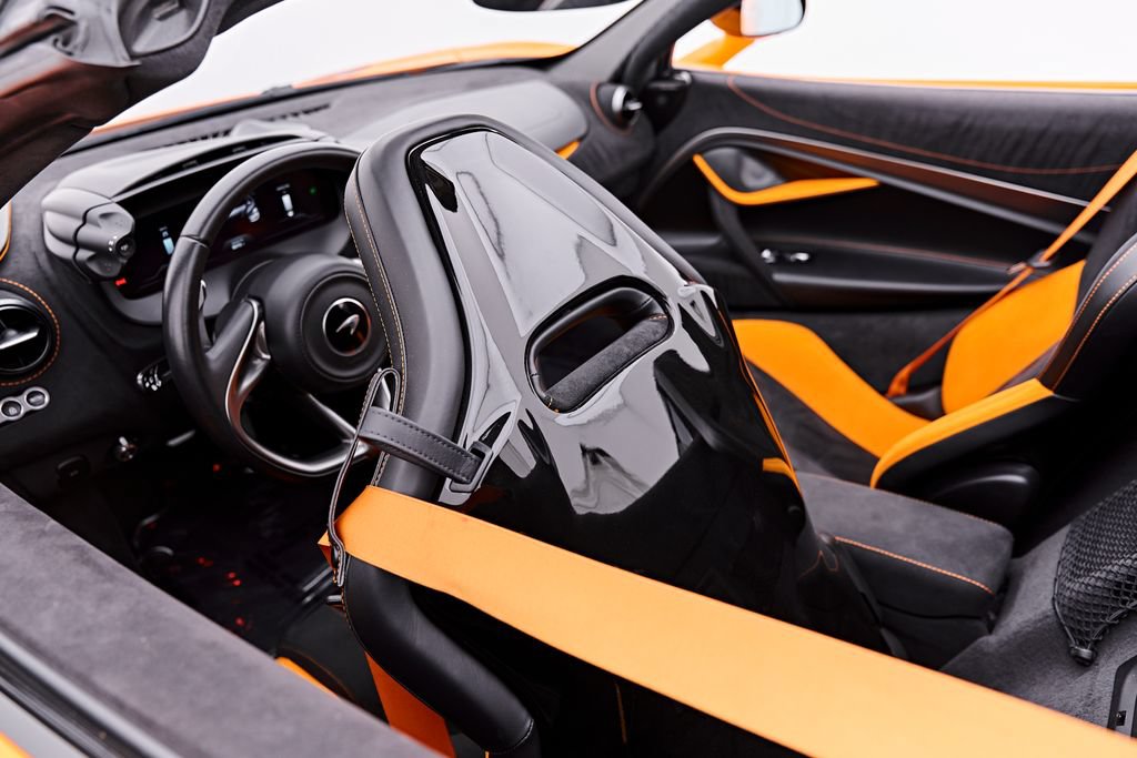 Used 2025 McLaren 750S Spider photo 63