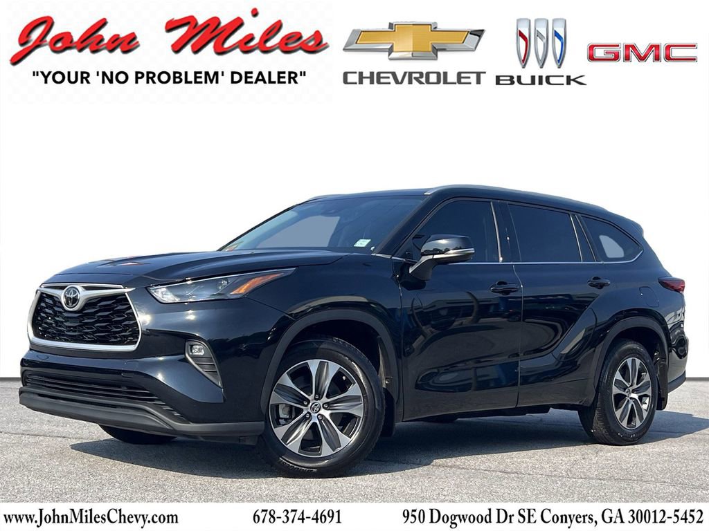 2022 Toyota Highlander XLE