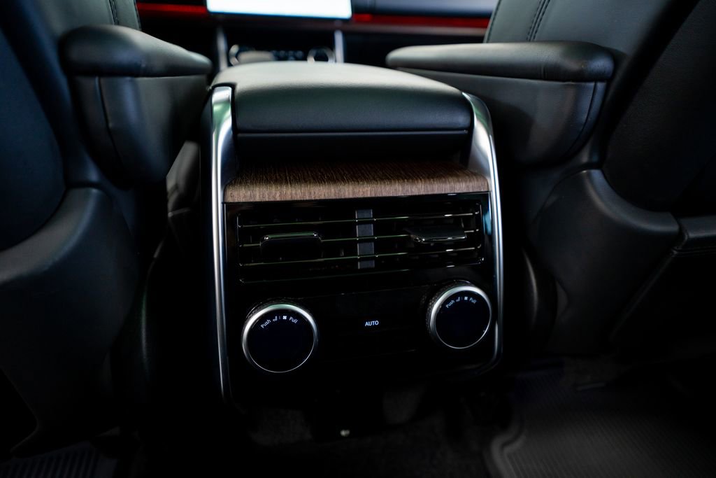 2023 Land Rover Range Rover Long Wheelbase Autobiography