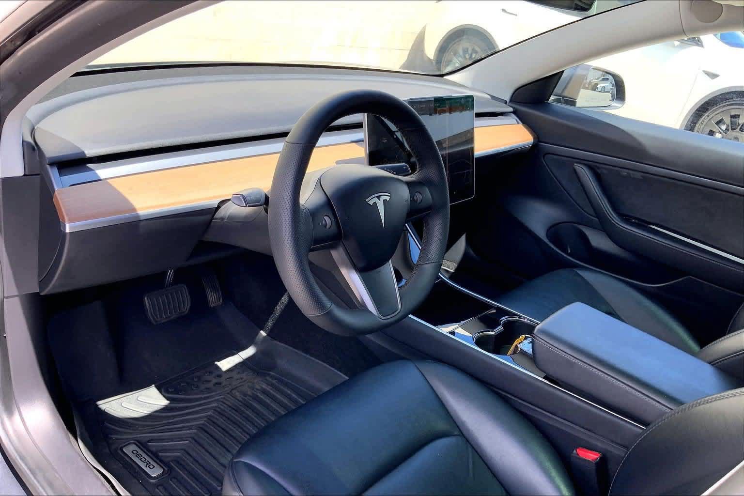 Used 2020 Tesla Model 3 Standard Range Plus