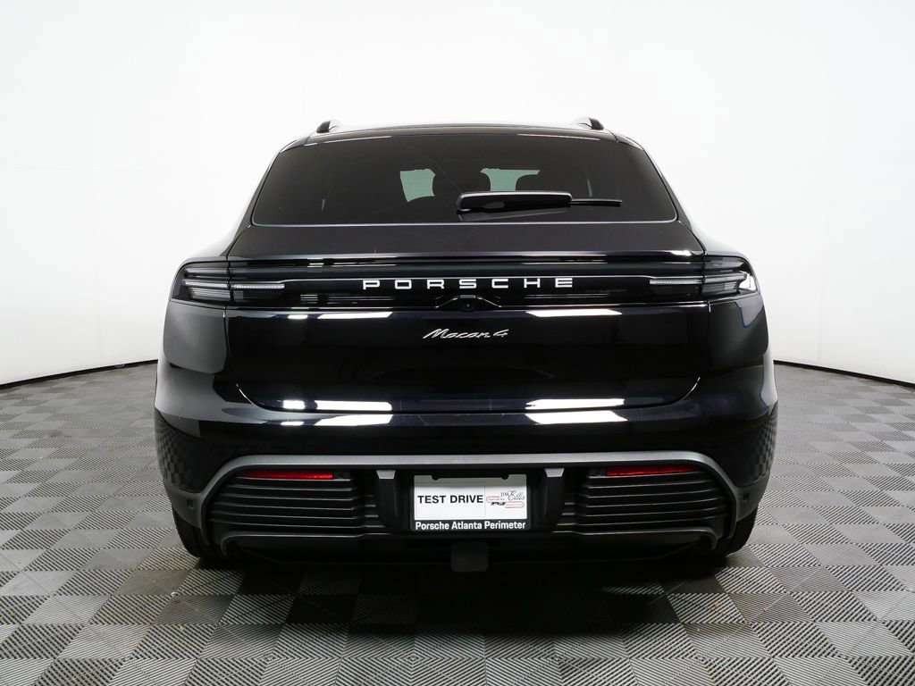 2025 Porsche Macan 4 Electric