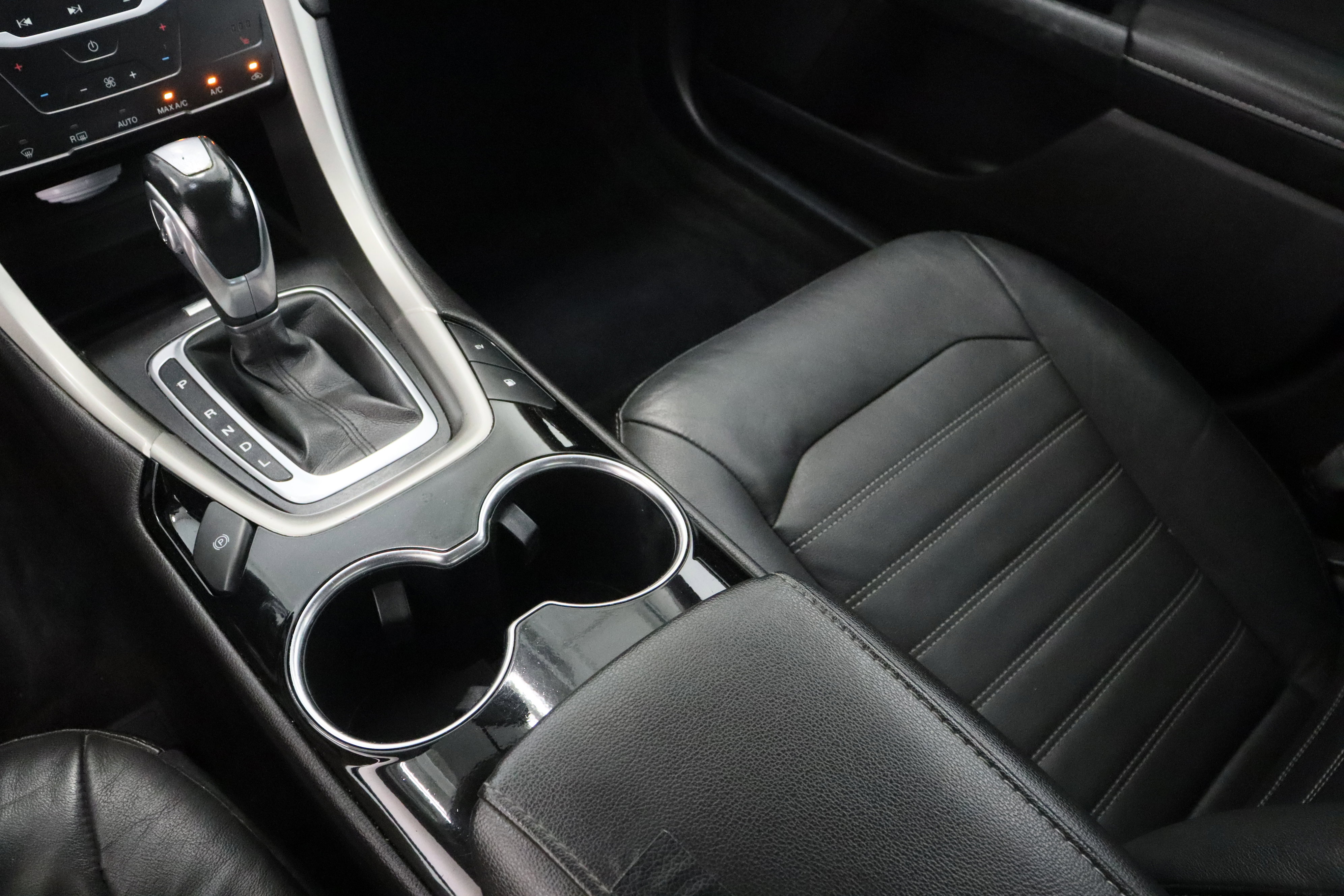 2014 Ford Fusion Energi SE