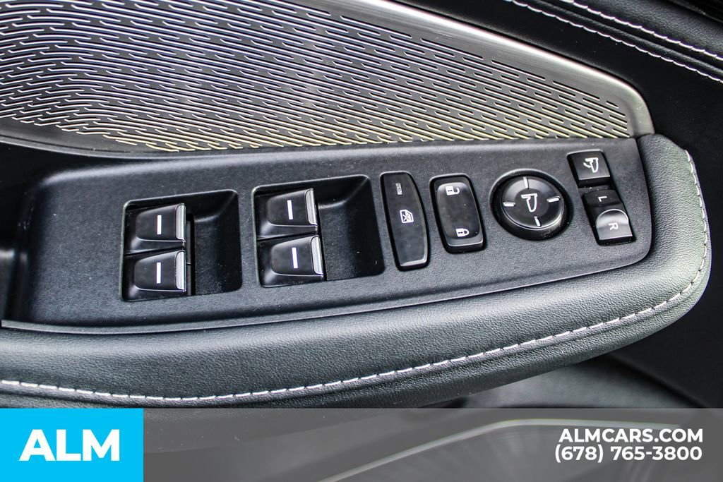 2024 Acura MDX SH-AWD w/ Advance Package