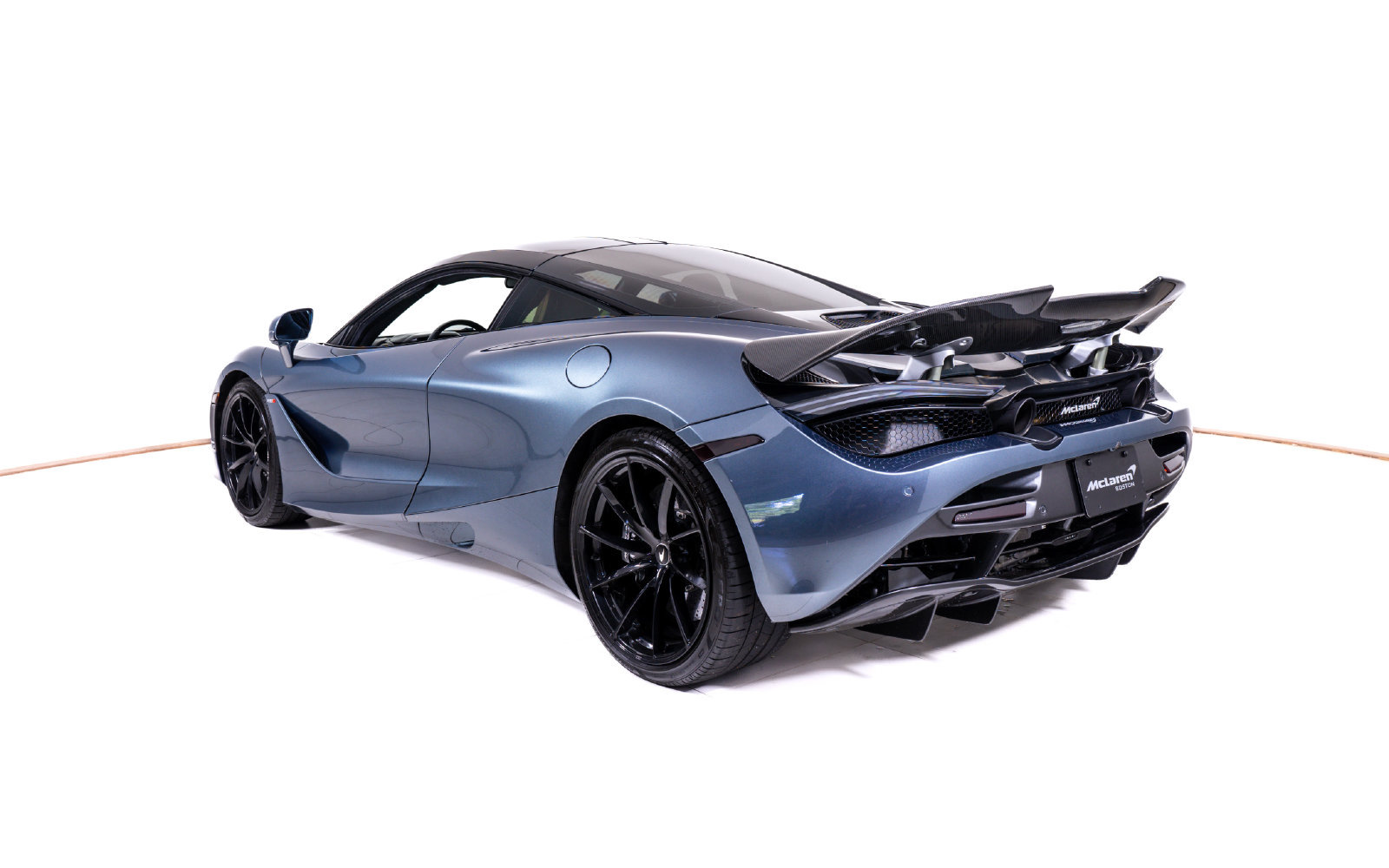 Used 2019 McLaren 720S photo 3