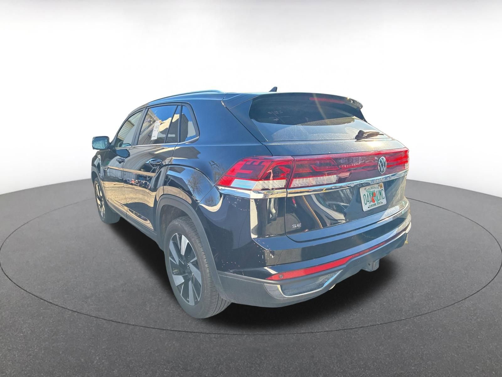 2025 Volkswagen Atlas Cross Sport SE