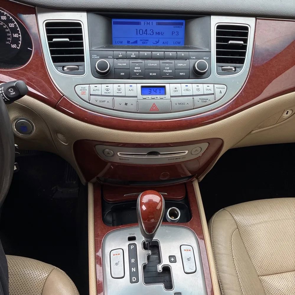 2012 Hyundai Genesis 3.8