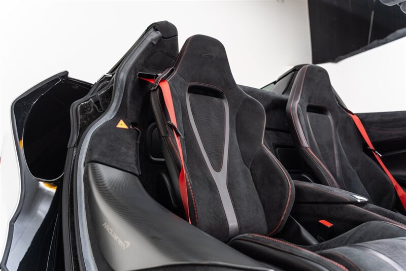 Used 2024 McLaren 750S Spider photo 63