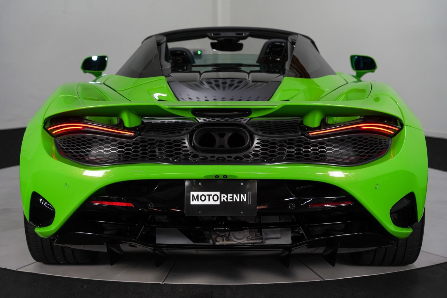 Used 2024 McLaren 750S Spider photo 7