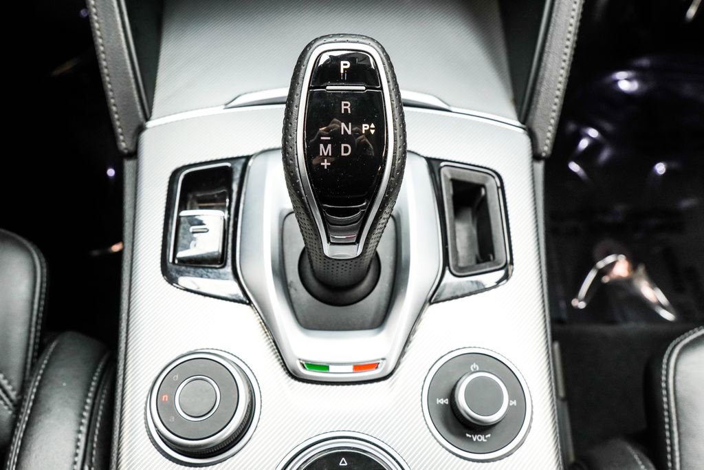 2023 Alfa Romeo Stelvio Veloce