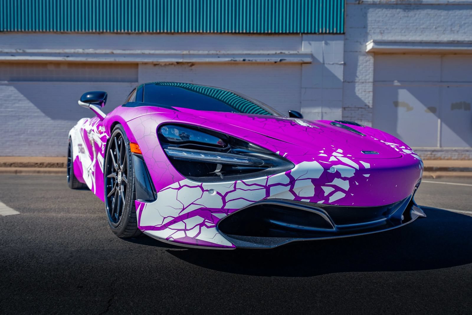 Used 2018 McLaren 720S photo 22