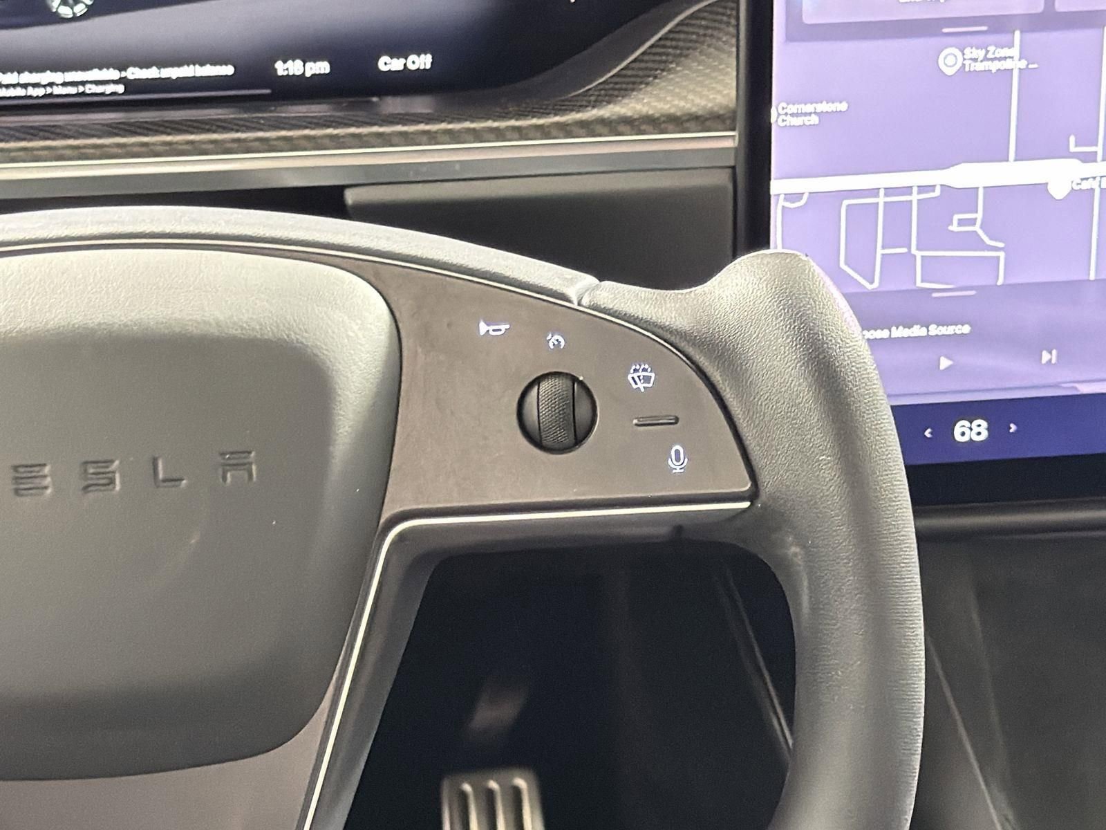 2022 Tesla Model X Plaid