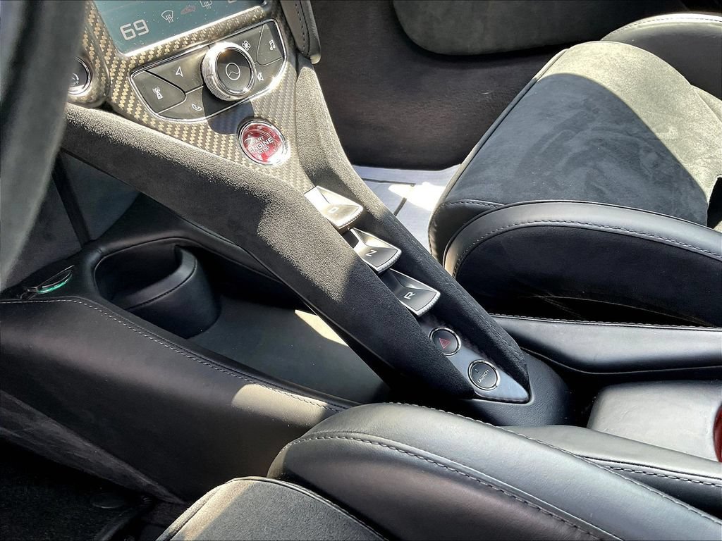 Used 2020 McLaren 720S Performance photo 11