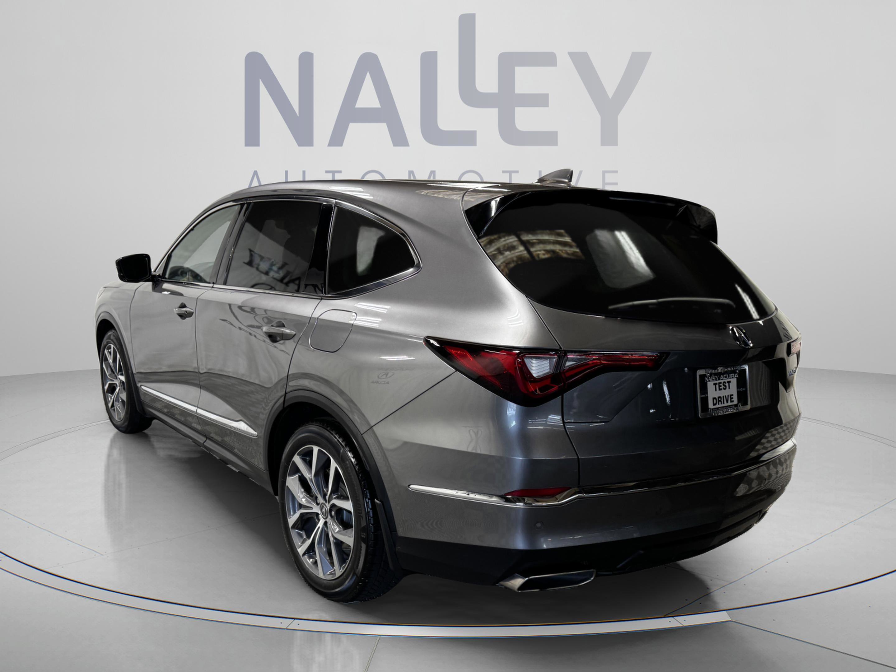 2023 Acura MDX FWD w/ Technology Package