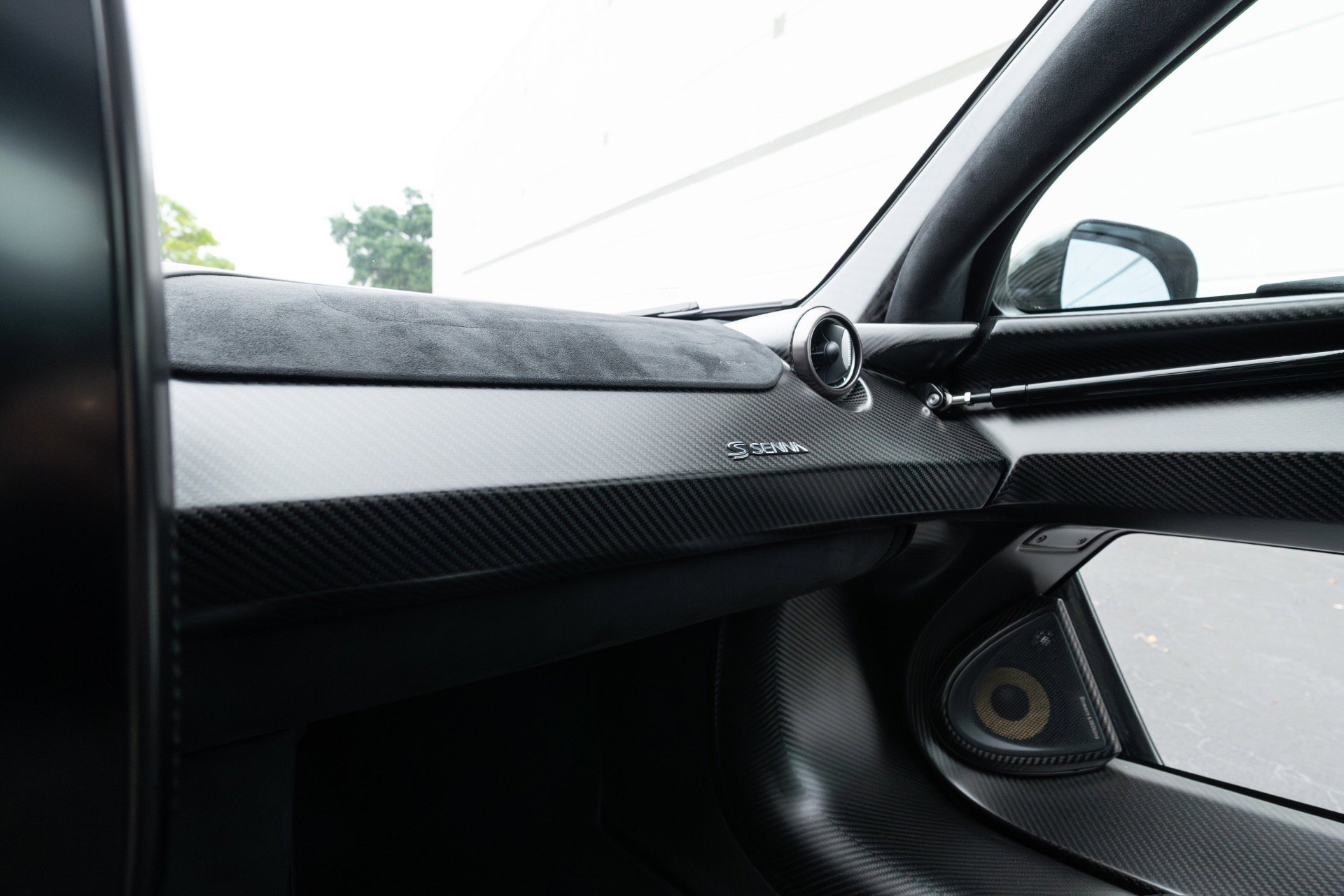 Used 2019 McLaren Senna photo 92