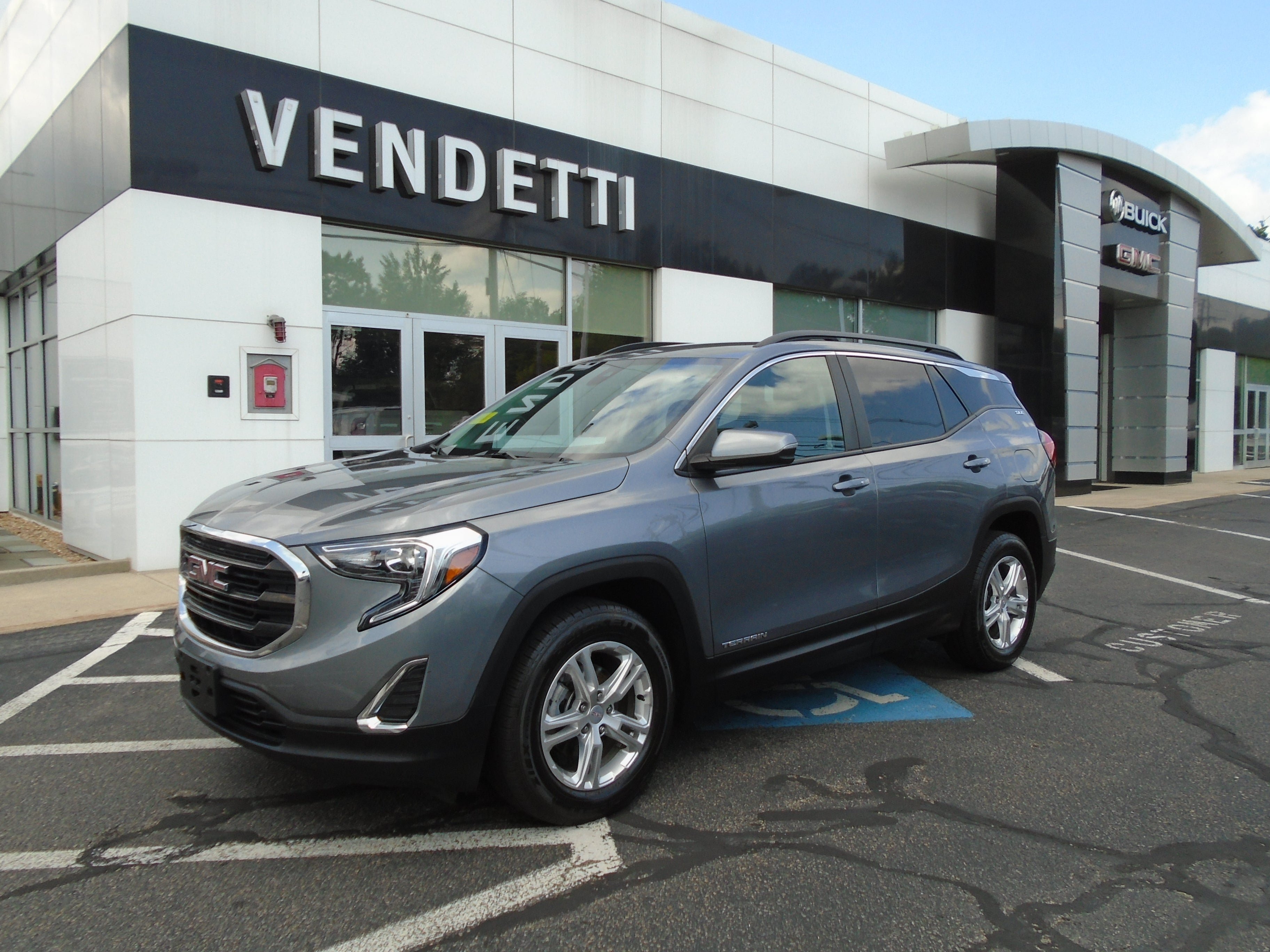 Used 2021 GMC Terrain SLE w/ Driver Convenience Package