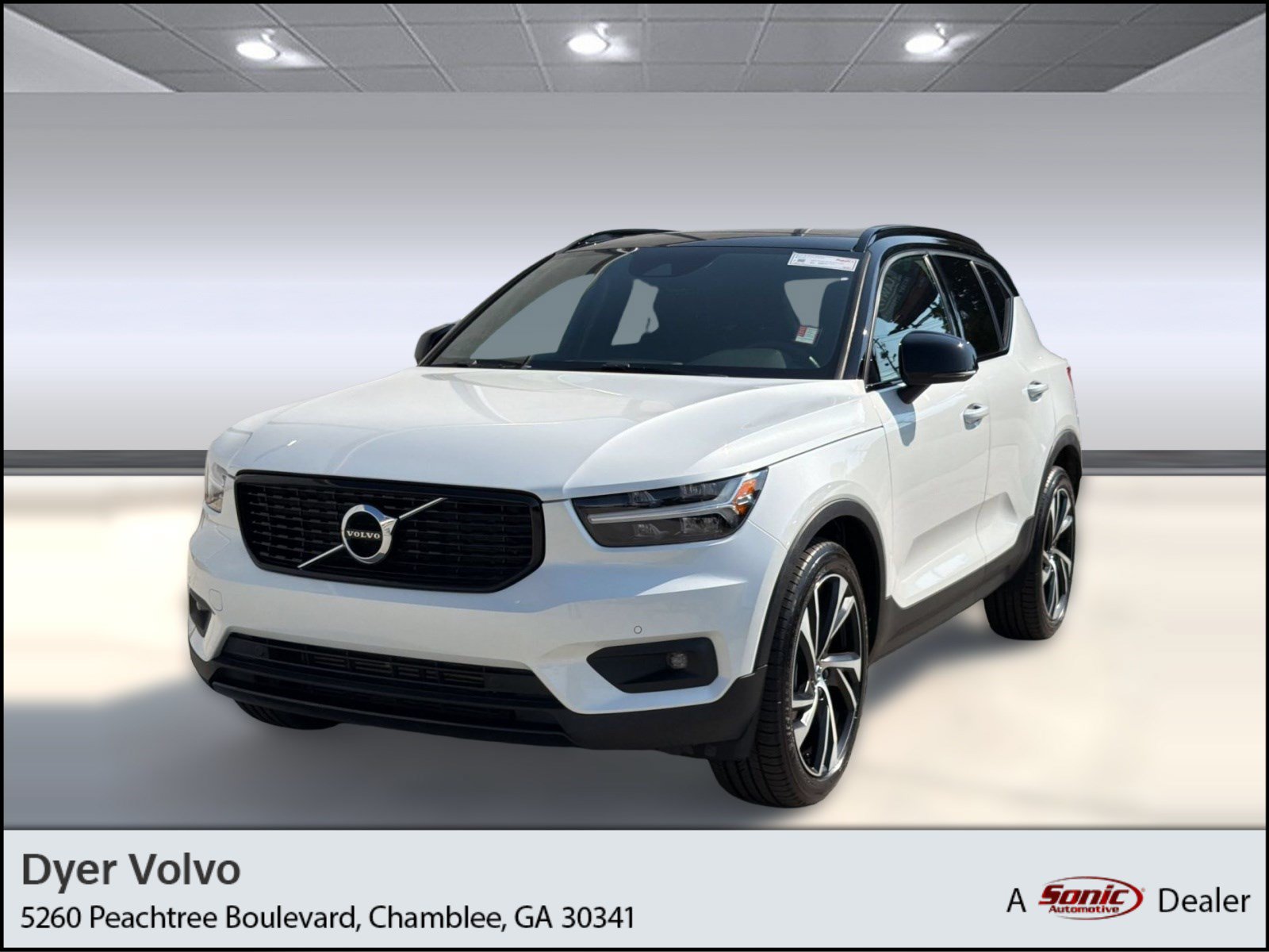 Used 2021 Volvo XC40 T5 R-Design w/ Climate Package