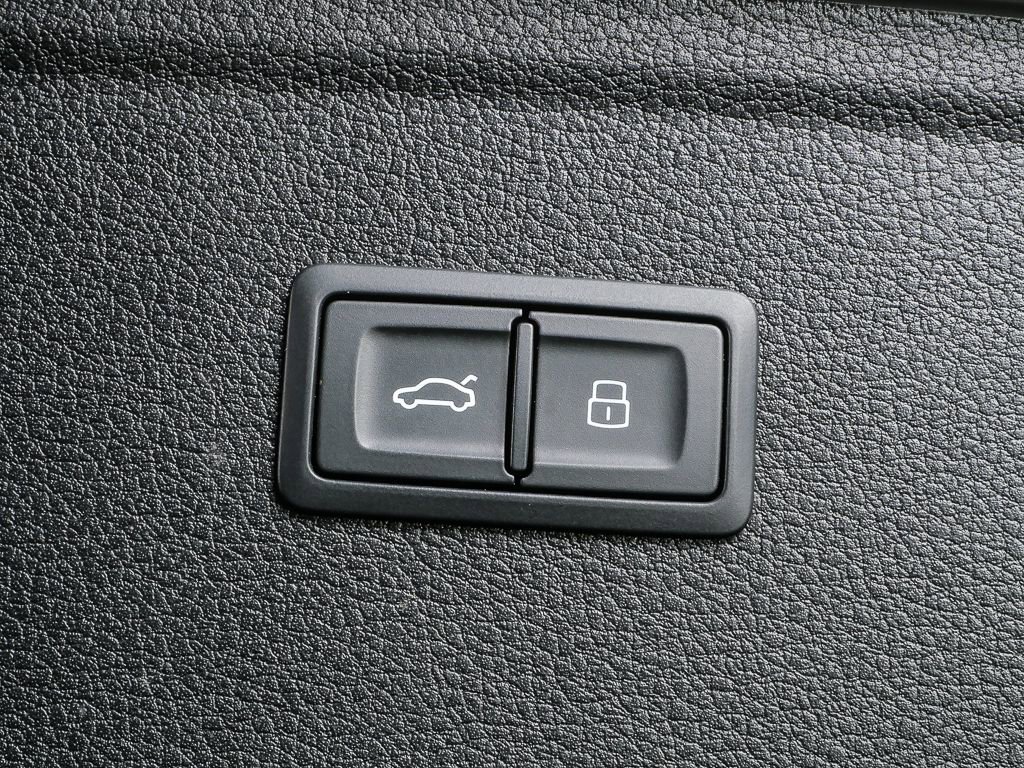 2023 Audi Q5 2.0T Premium