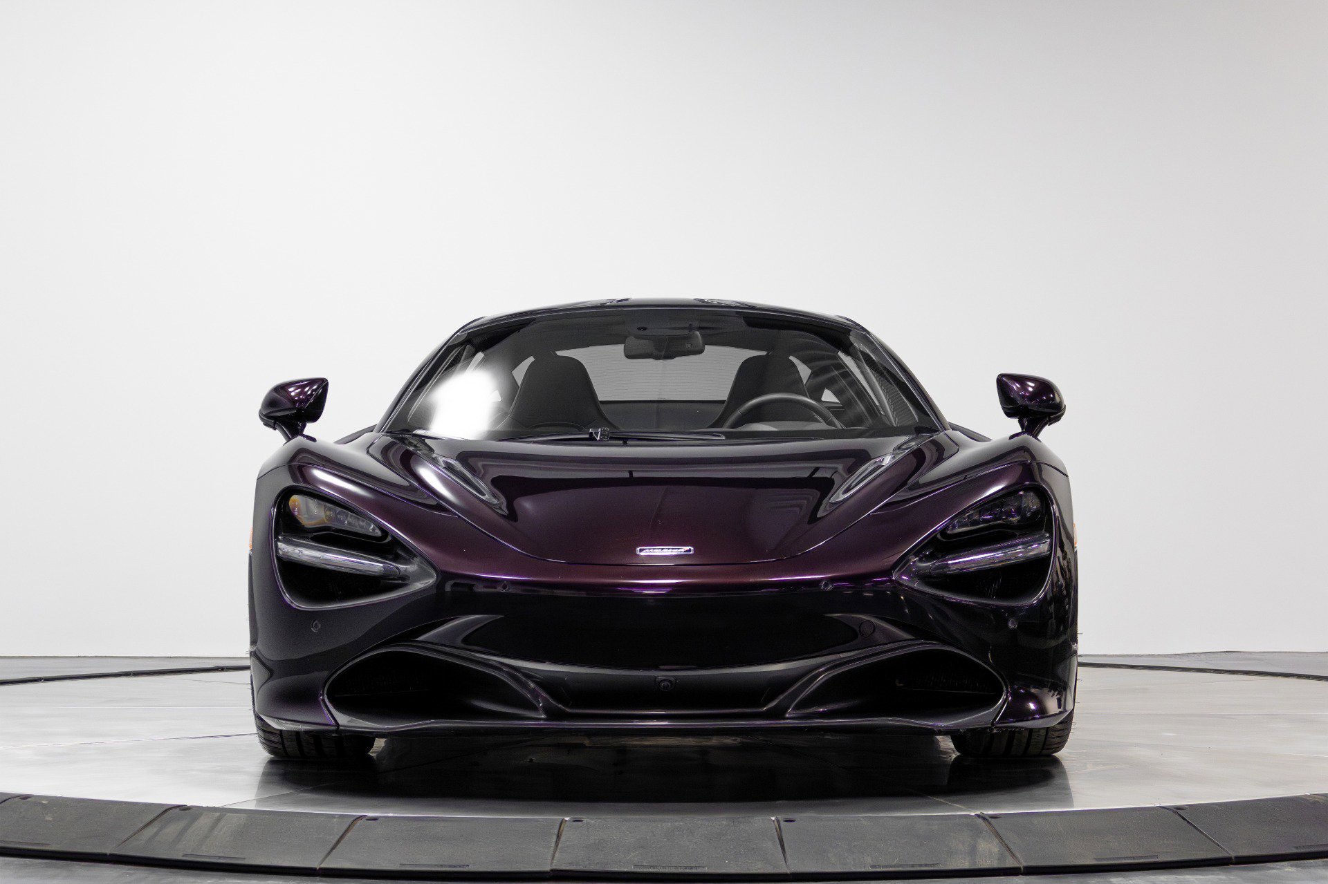 Used 2018 McLaren 720S Performance photo 31