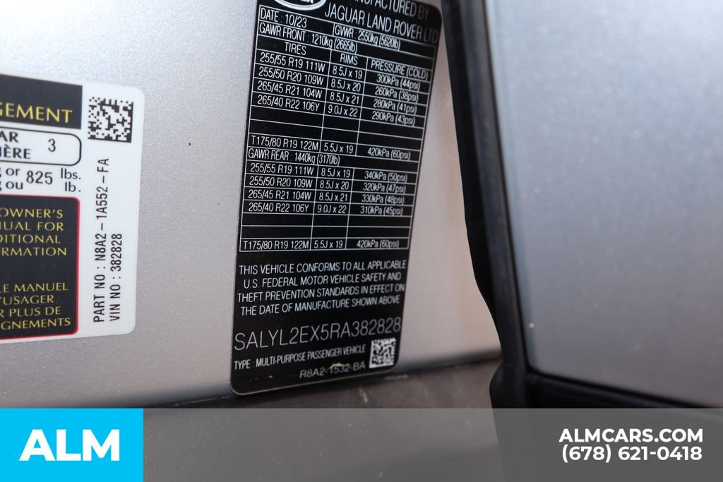 2024 Land Rover Range Rover Velar Dynamic SE