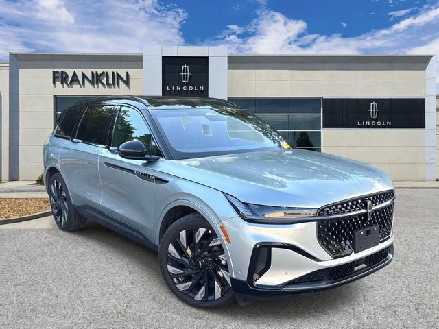 Used 2024 Lincoln Nautilus Reserve w/ Equipment Group 202A
