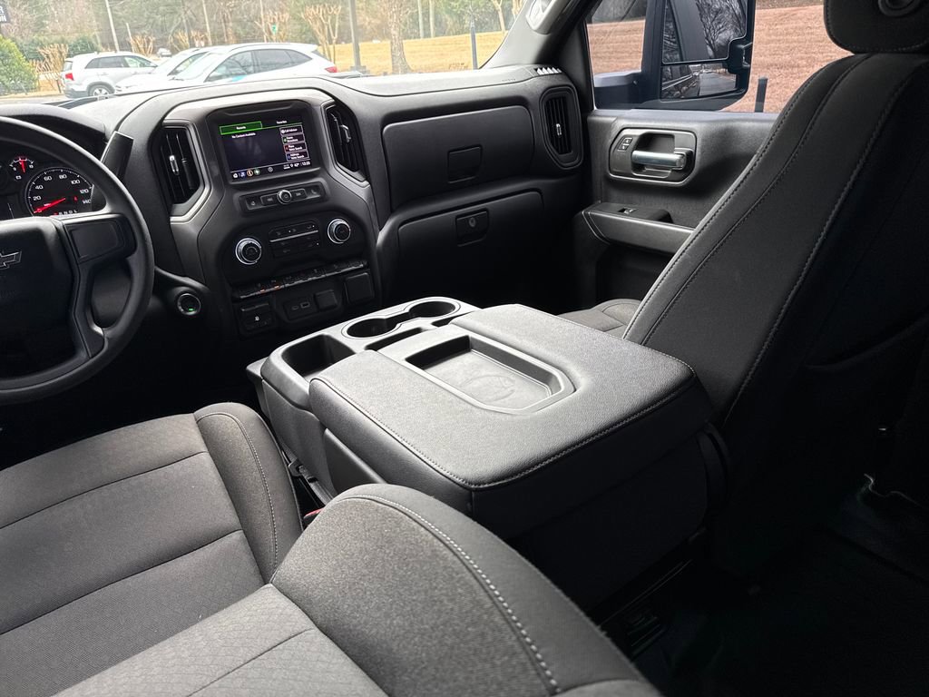 2025 Chevrolet Silverado 2500 Custom