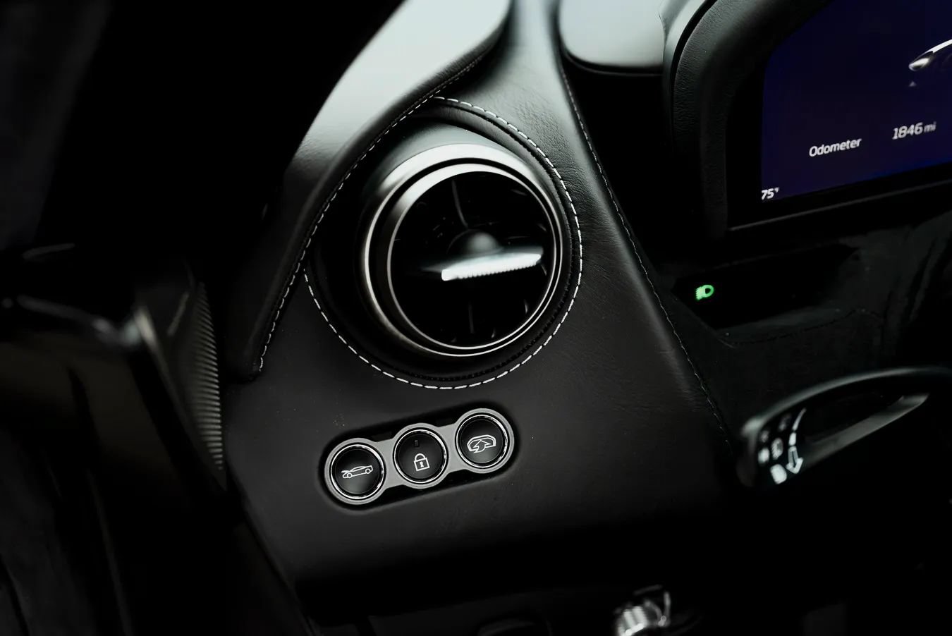 Used 2020 McLaren 720S Spider photo 34