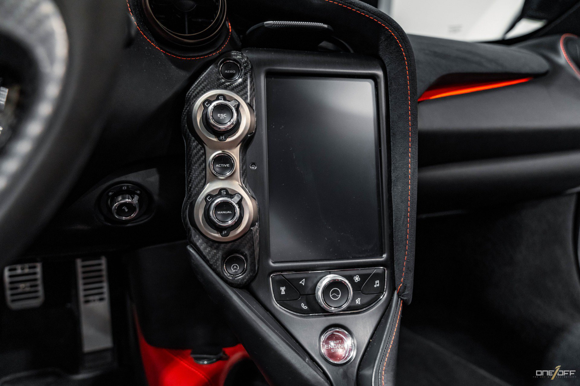 Used 2018 McLaren 720S Performance photo 34