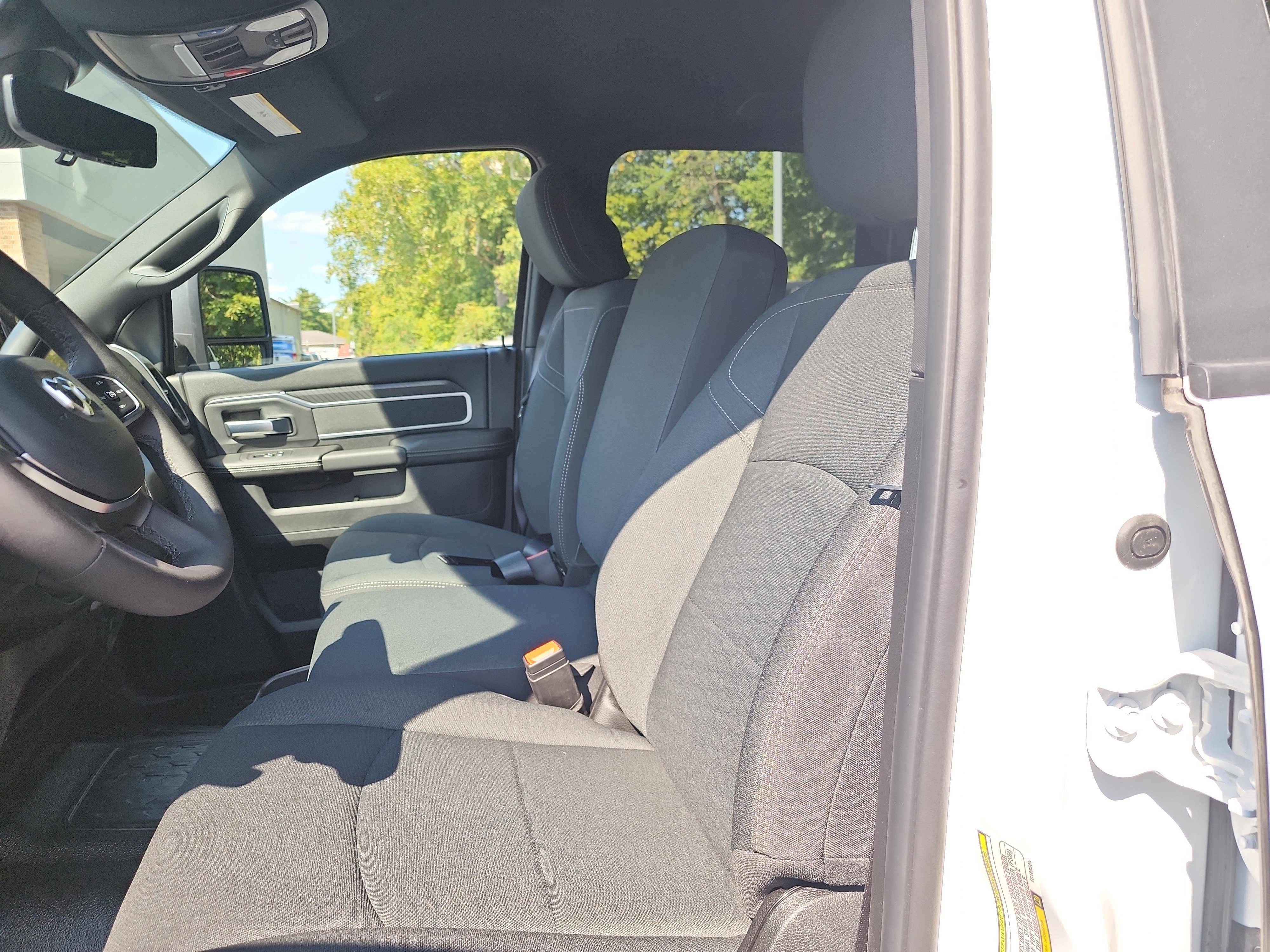 2026 RAM 5500 4x4 Crew Cab