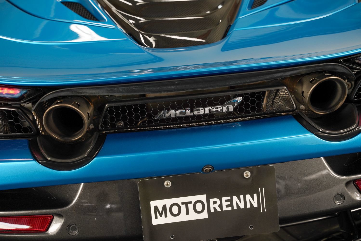Used 2020 McLaren 720S Luxury photo 24