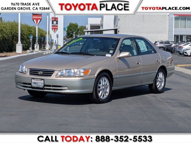 Used 2001 Toyota Camry LE