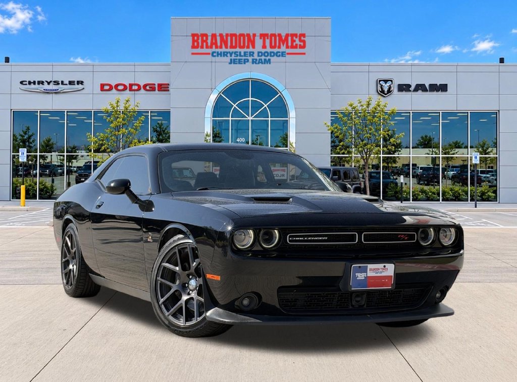 Used 2016 Dodge Challenger R/T Scat Pack w/ Leather Interior Group