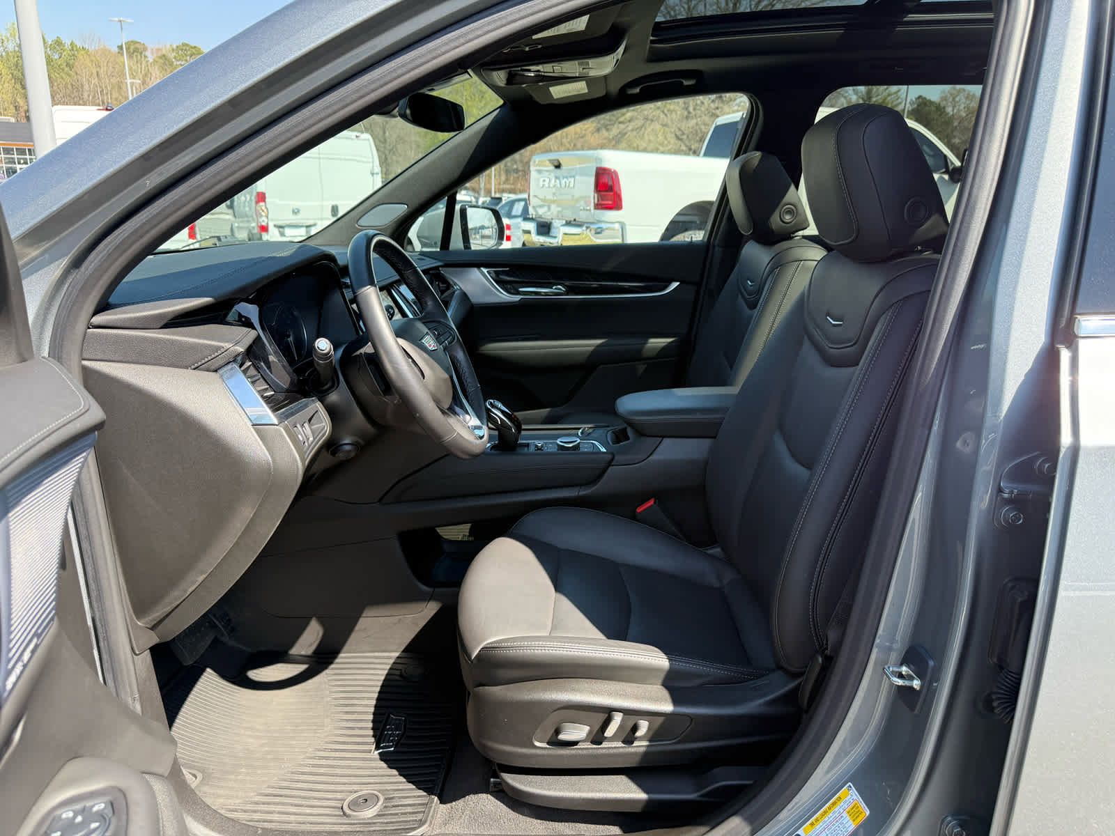 2024 Cadillac XT6 Premium Luxury