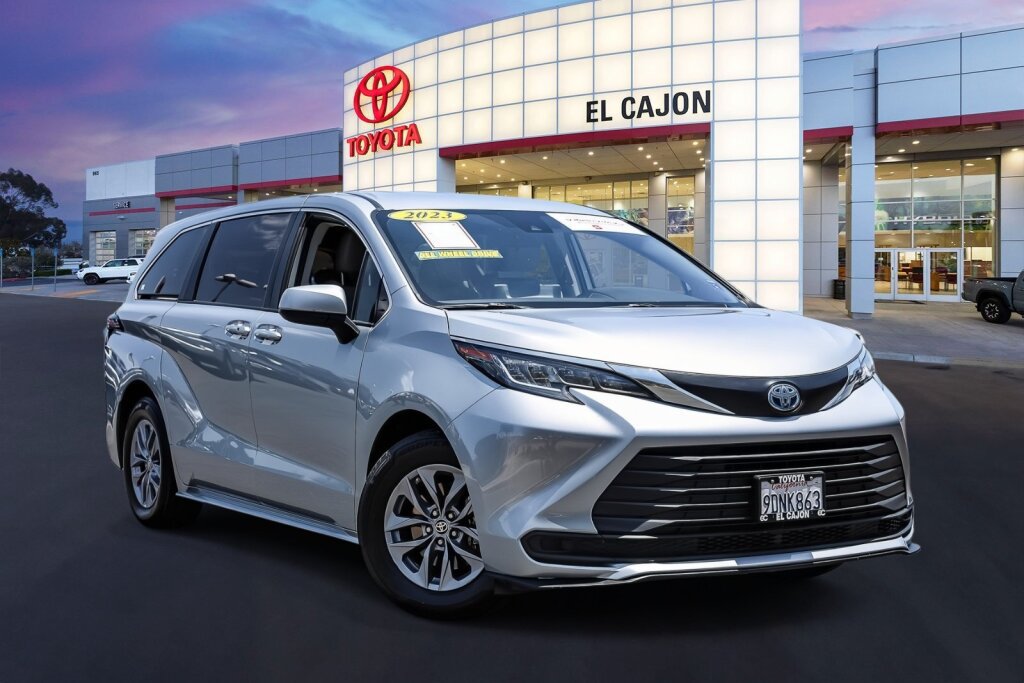 Used 2023 Toyota Sienna Minivans for Sale Near Me in San Diego, CA