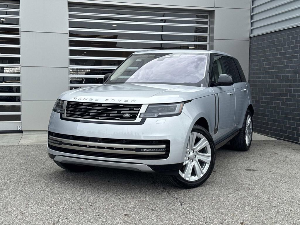 2023 Land Rover Range Rover SE