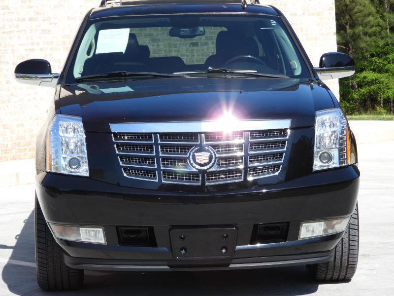 2013 Cadillac Escalade Luxury