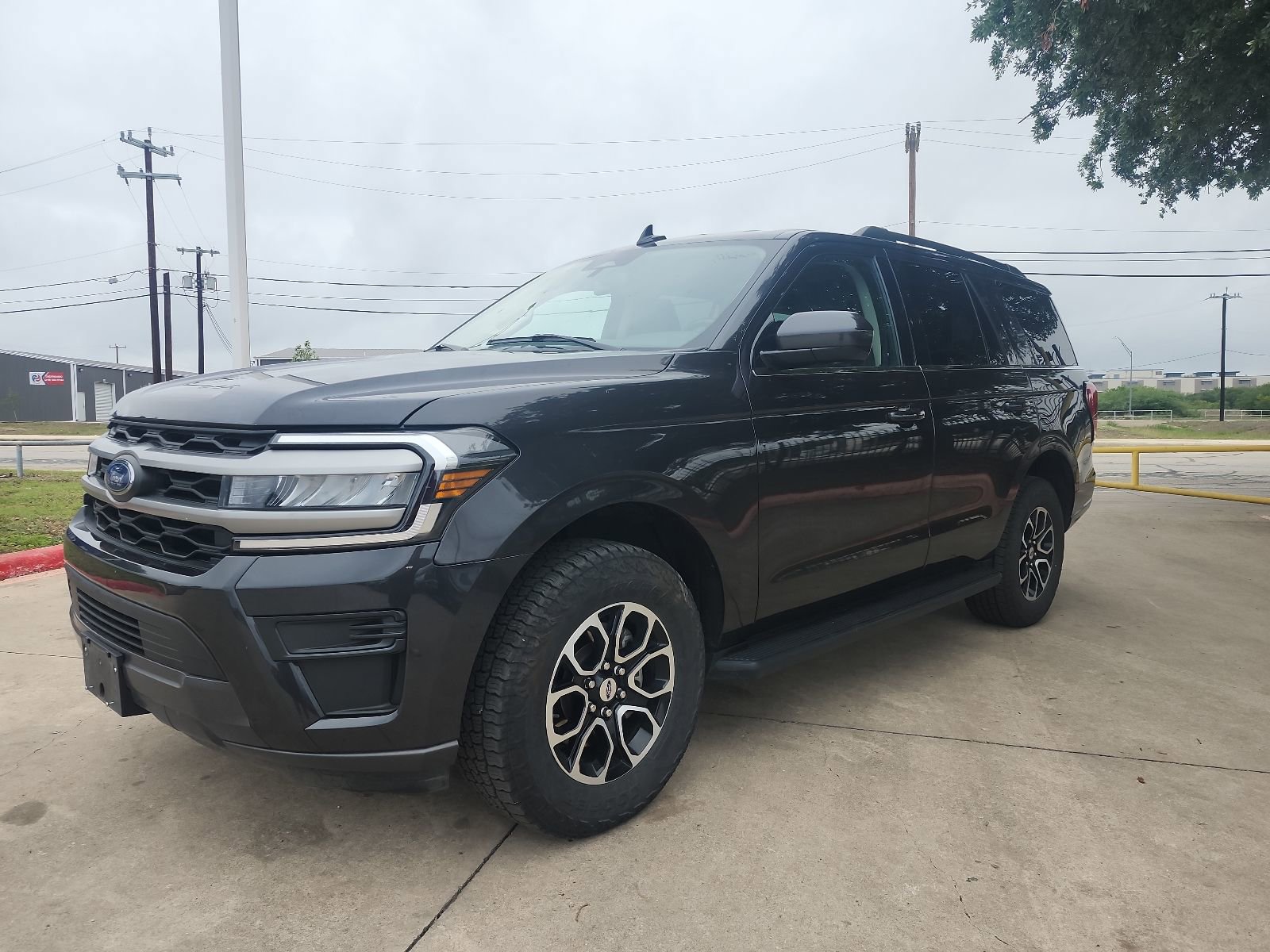 2024 Ford Expedition XLT