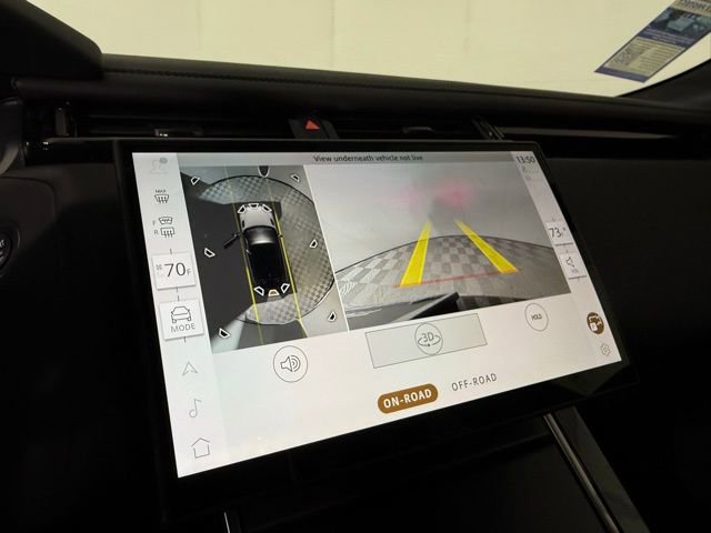 2026 Land Rover Range Rover Velar Dynamic SE